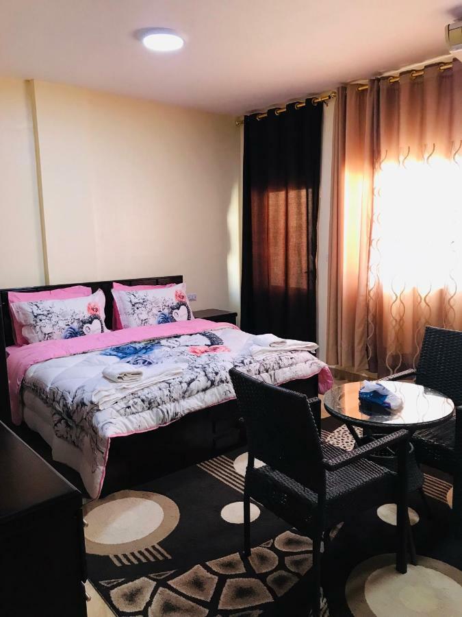 Esperanza Petra Bed & Breakfast Wadi Musa Exterior photo